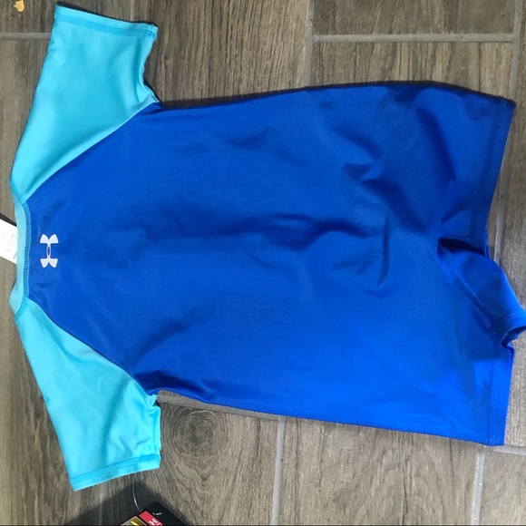 Zip-front swimsuit - Picture 3 of 9